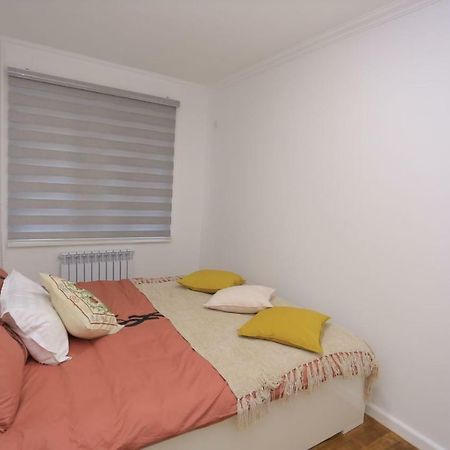 Luxury 2 Bedrooms Apartment Walking Distance From Gur-Emir Samarcande Extérieur photo