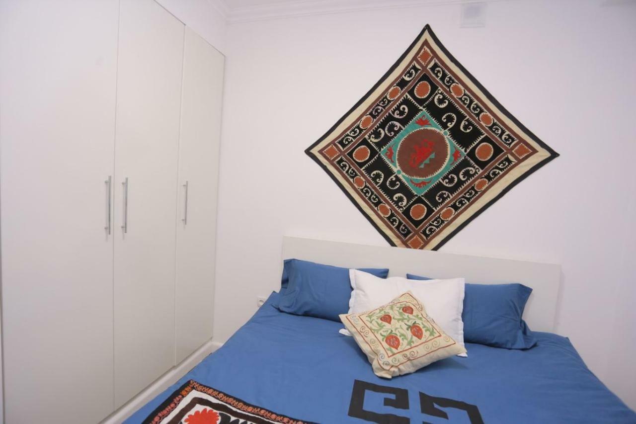 Luxury 2 Bedrooms Apartment Walking Distance From Gur-Emir Samarcande Extérieur photo