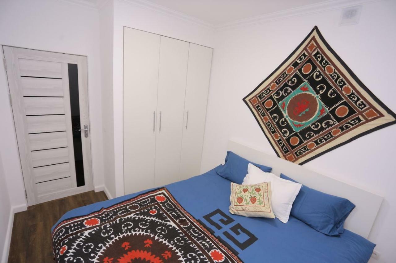 Luxury 2 Bedrooms Apartment Walking Distance From Gur-Emir Samarcande Extérieur photo