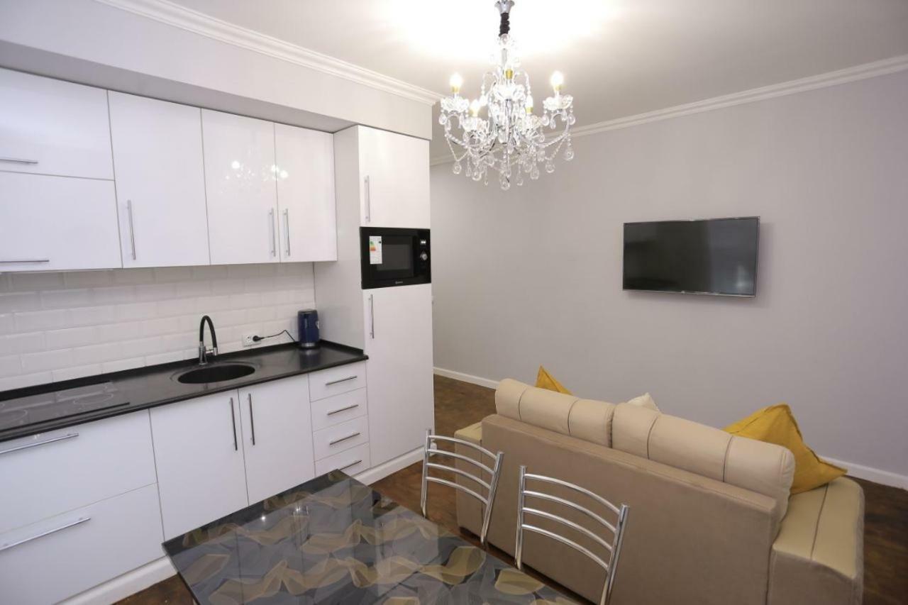 Luxury 2 Bedrooms Apartment Walking Distance From Gur-Emir Samarcande Extérieur photo
